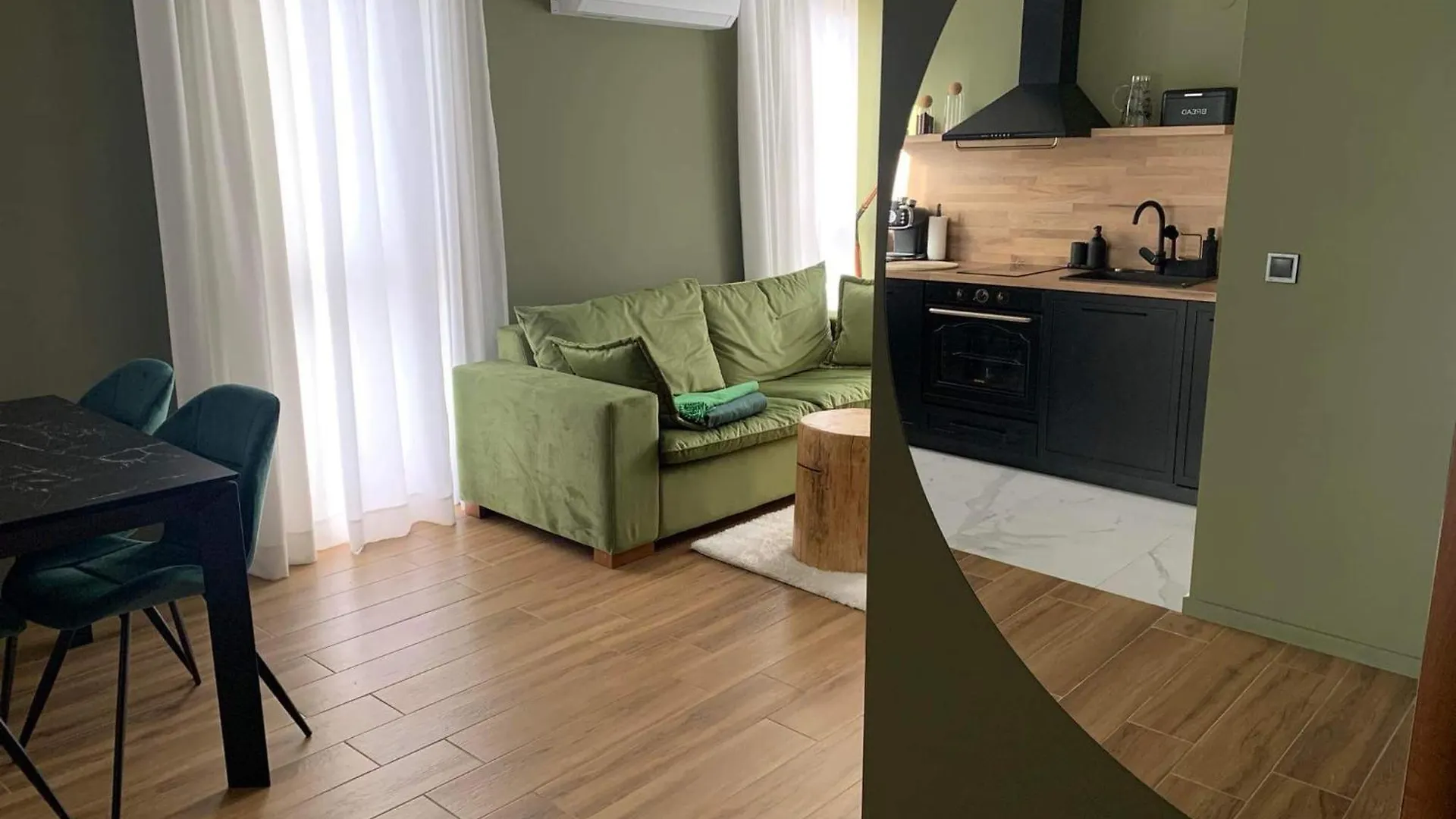 Luxury Green Apartment - Up To 4 People 班斯科